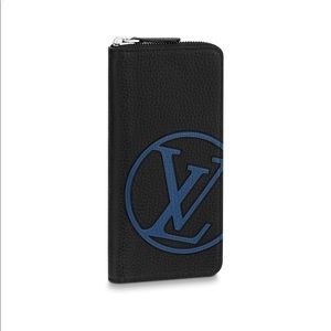 Louis Vuitton Vertical Zippy Wallet